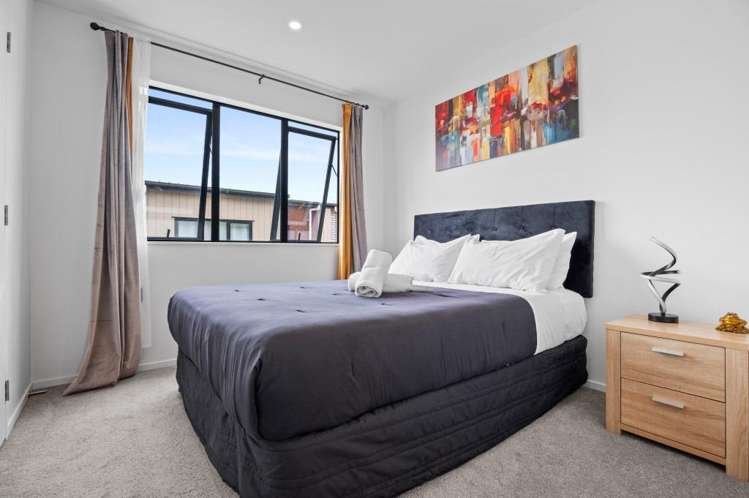 96E Walmsley Road 10672_6