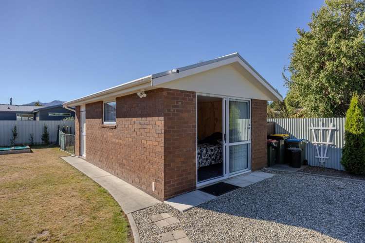 14 Wairau Road Albert Town_16