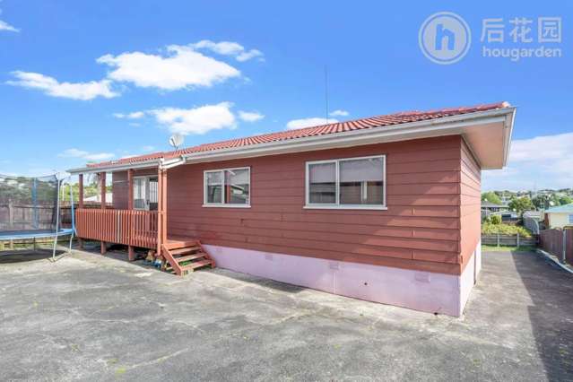 7 Helleur Road Massey_2