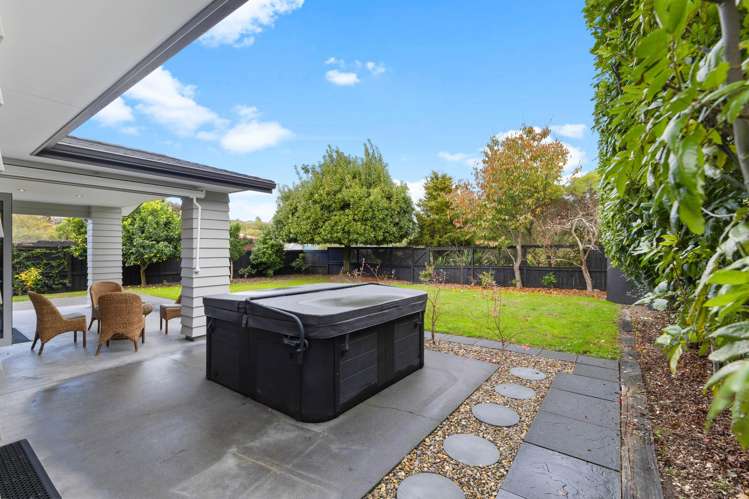 72 Jellicoe Drive Hamilton East_3