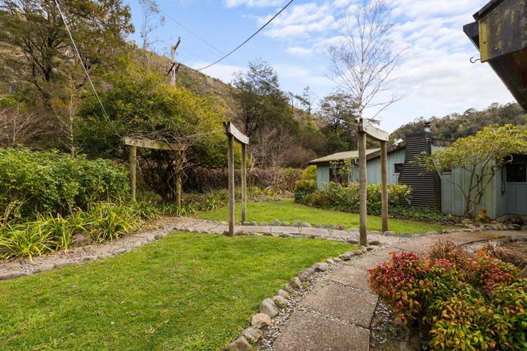 121 Teal Valley Road Hira Forest_25