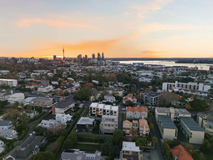 39B St Stephens Avenue Parnell_21