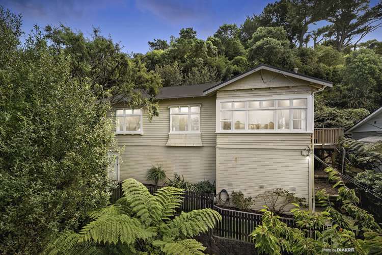 54c Severn Street Island Bay_14