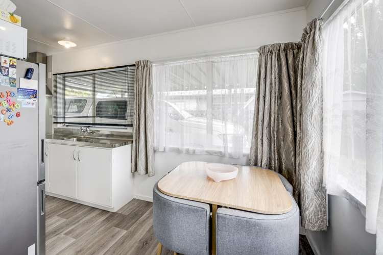 233A Flaxmere Avenue_3