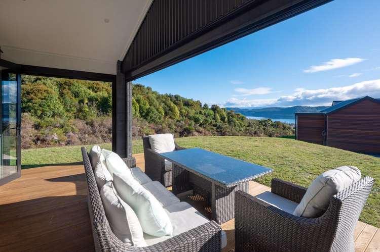 13 Sparrowhawk Way_2