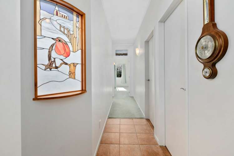 2/2 Stratford Avenue Milford_9