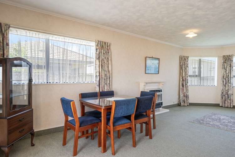 52a Queen Street West Levin_7