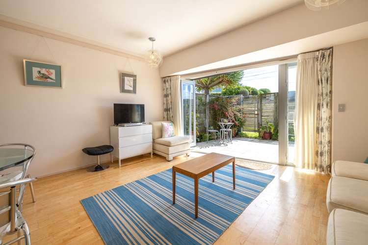 6/136 Ocean View Road Oneroa_9