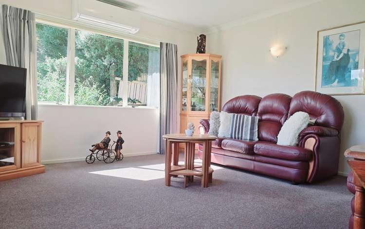 24a Orinda Close Botany Downs_9