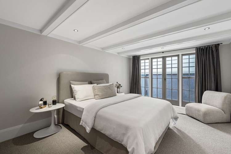 20 Seabreeze Road Narrow Neck_25