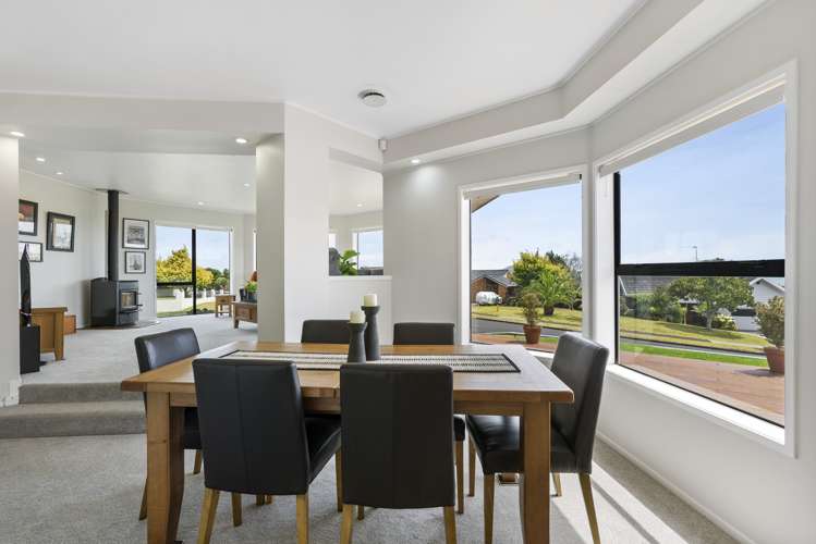 2 Gillard Place Eastern Beach_12