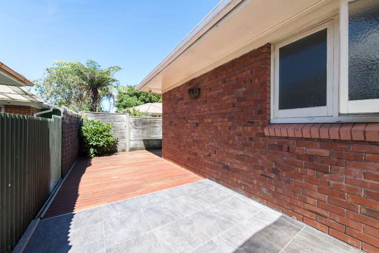 31 Donovan Street Blockhouse Bay_14