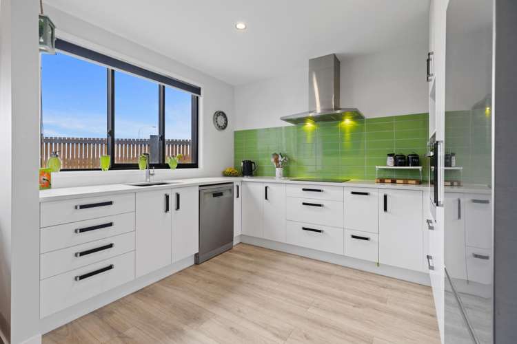 15 Te Paea Crescent_3