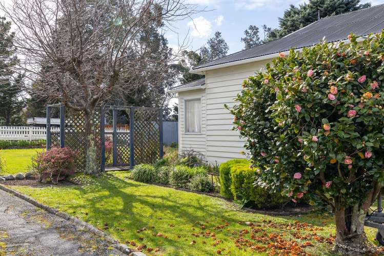 124 Fitzherbert Street Featherston_18