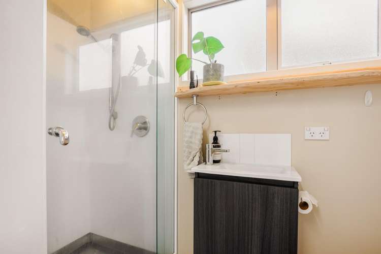 8 Roger Guy Place Welcome Bay_20
