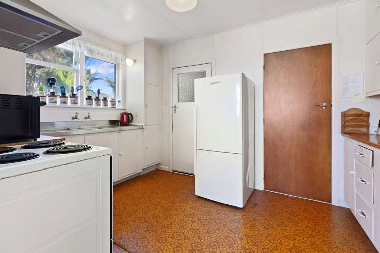 310 Ngatai Road Bellevue_4