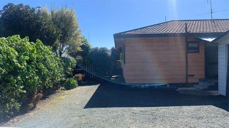 15A Newall Avenue 10816_5