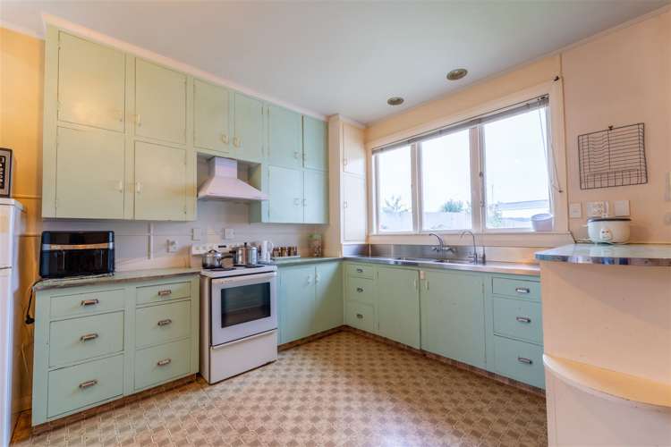 6 Mere Mere Street Seaview_6