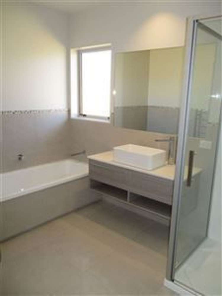 21 Andalusian Way Karaka_6