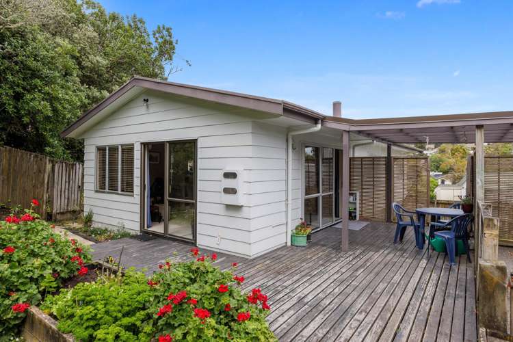 1/105 Brian Crescent Stanmore Bay_4
