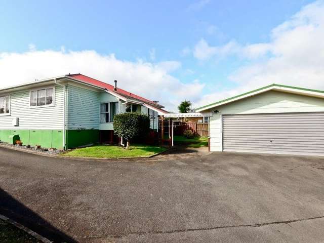 1 Thomson Avenue Dinsdale_3