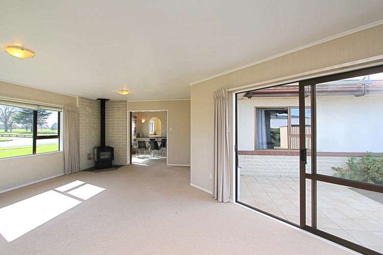 106 Tait Drive Greenmeadows_1