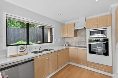 10 Glenbrook Street_4