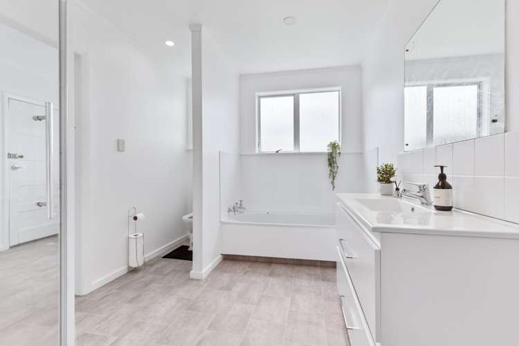 58 Parker Avenue Levin_9