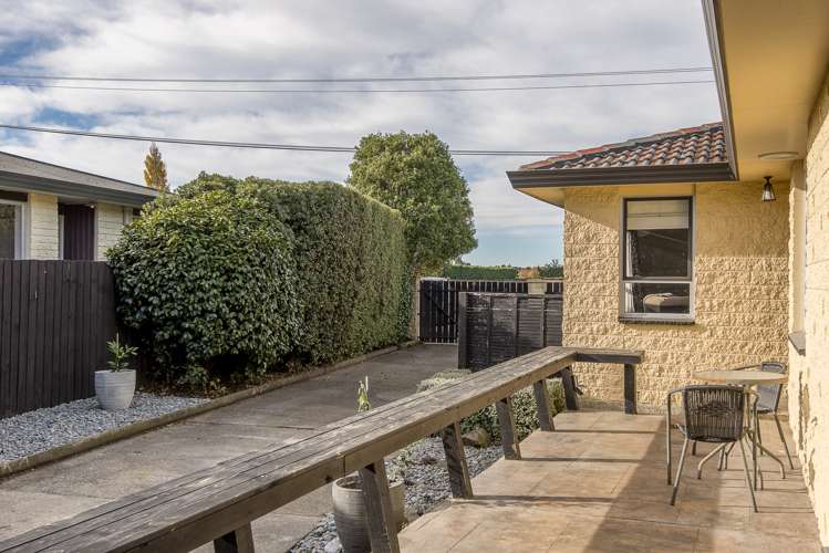 63 Kirk Road Templeton_13