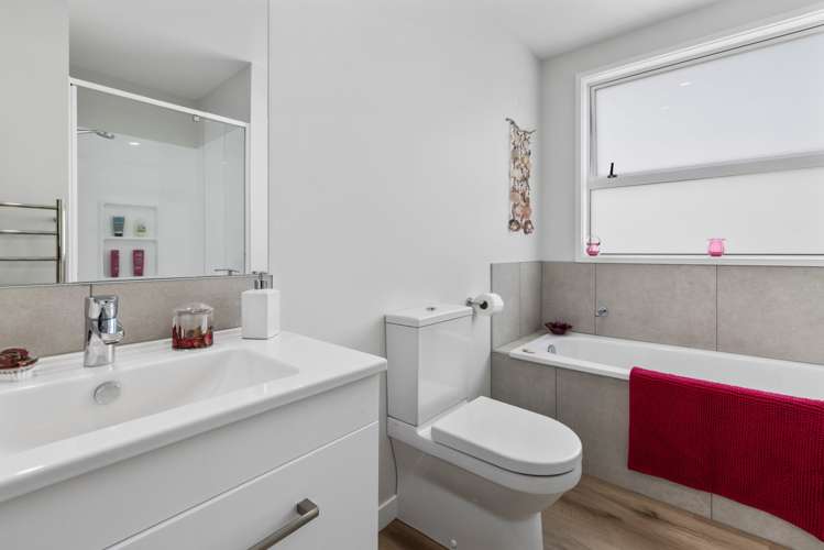 2 Chain Place Papamoa_6