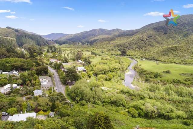 199 Coast Road Wainuiomata_2