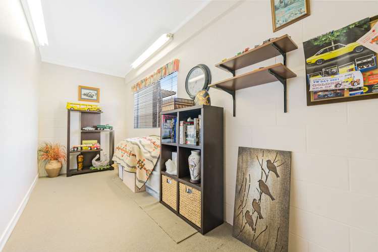 27 Faith Bullock Place New Lynn_10