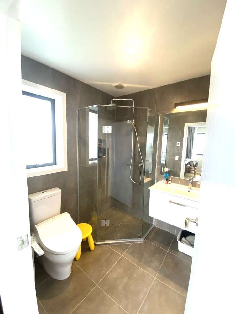 8 Waitai Lane Newlands_6