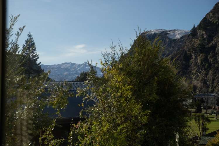 5/30 Fryer Street Queenstown_14