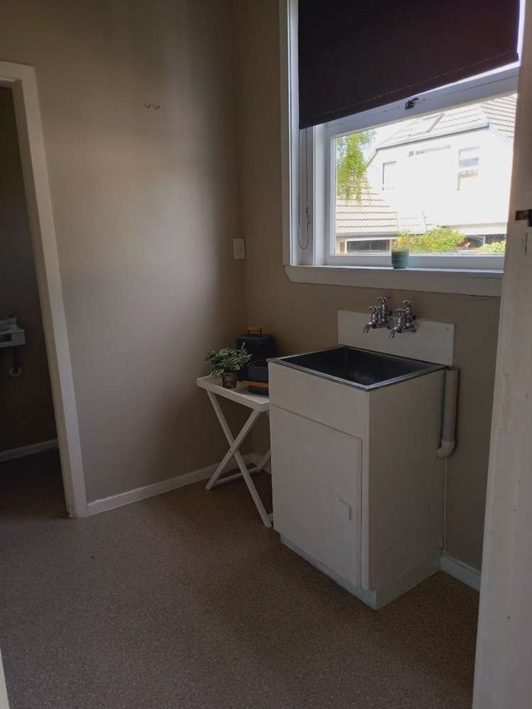 17 Lansbury Avenue Strowan_11