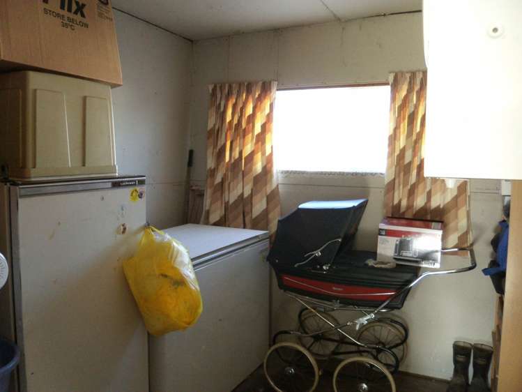 72 Eddystone Street Kaitangata_17