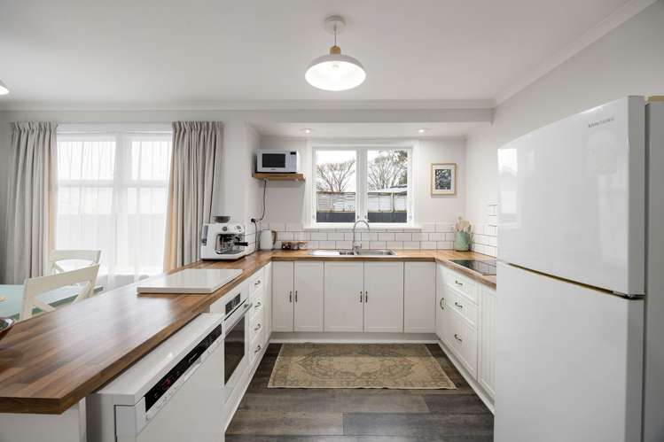 23 Fitzroy Avenue Fitzroy_9