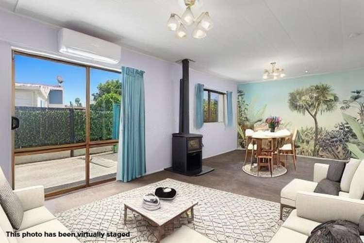 2/28 Douglas Street_0