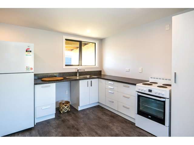 18 Simons Street Twizel_4