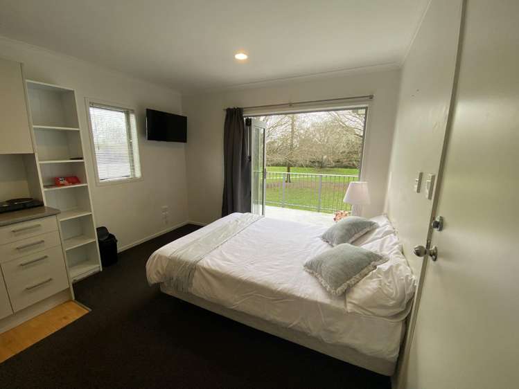 3E/16 Greensboro Street 1074_1