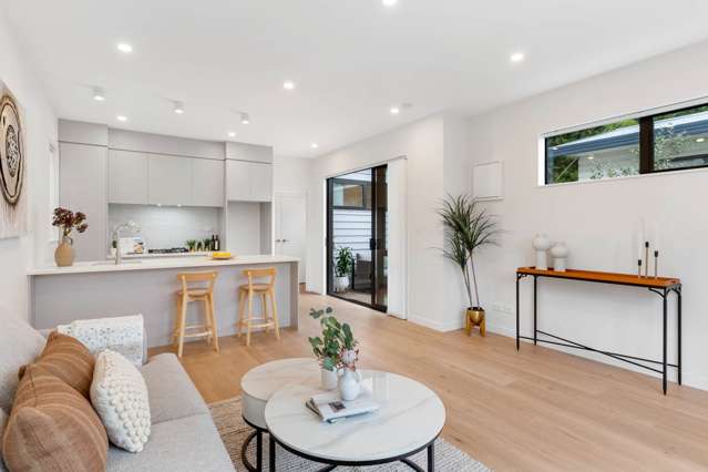 49B Clayburn Road Glen Eden_2