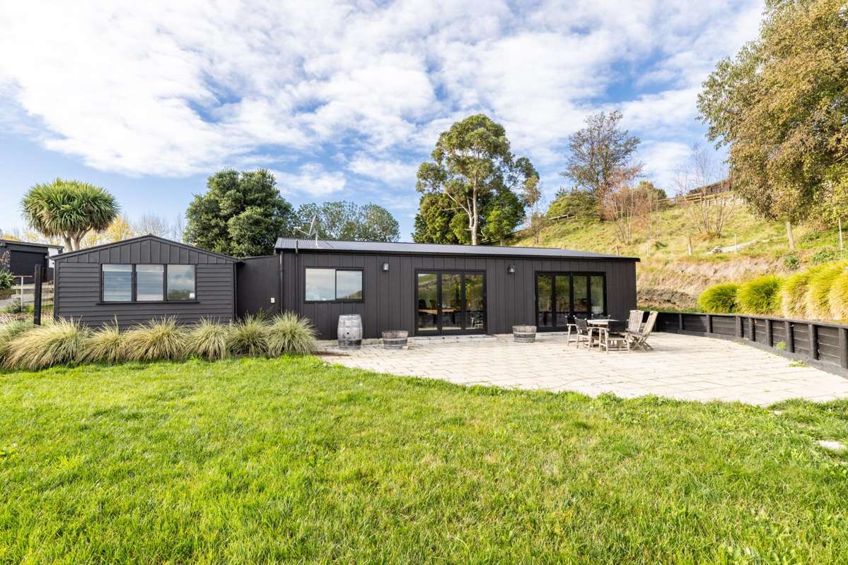395 Tuki Tuki Road_5