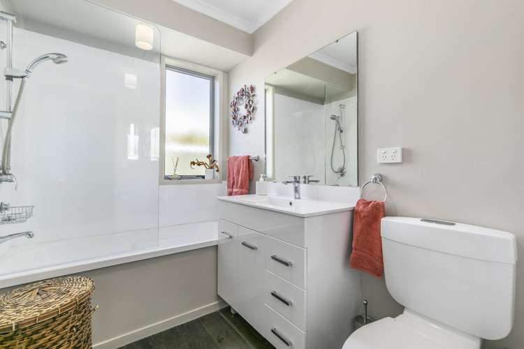 19b Edmund Hillary Avenue Papakura_11