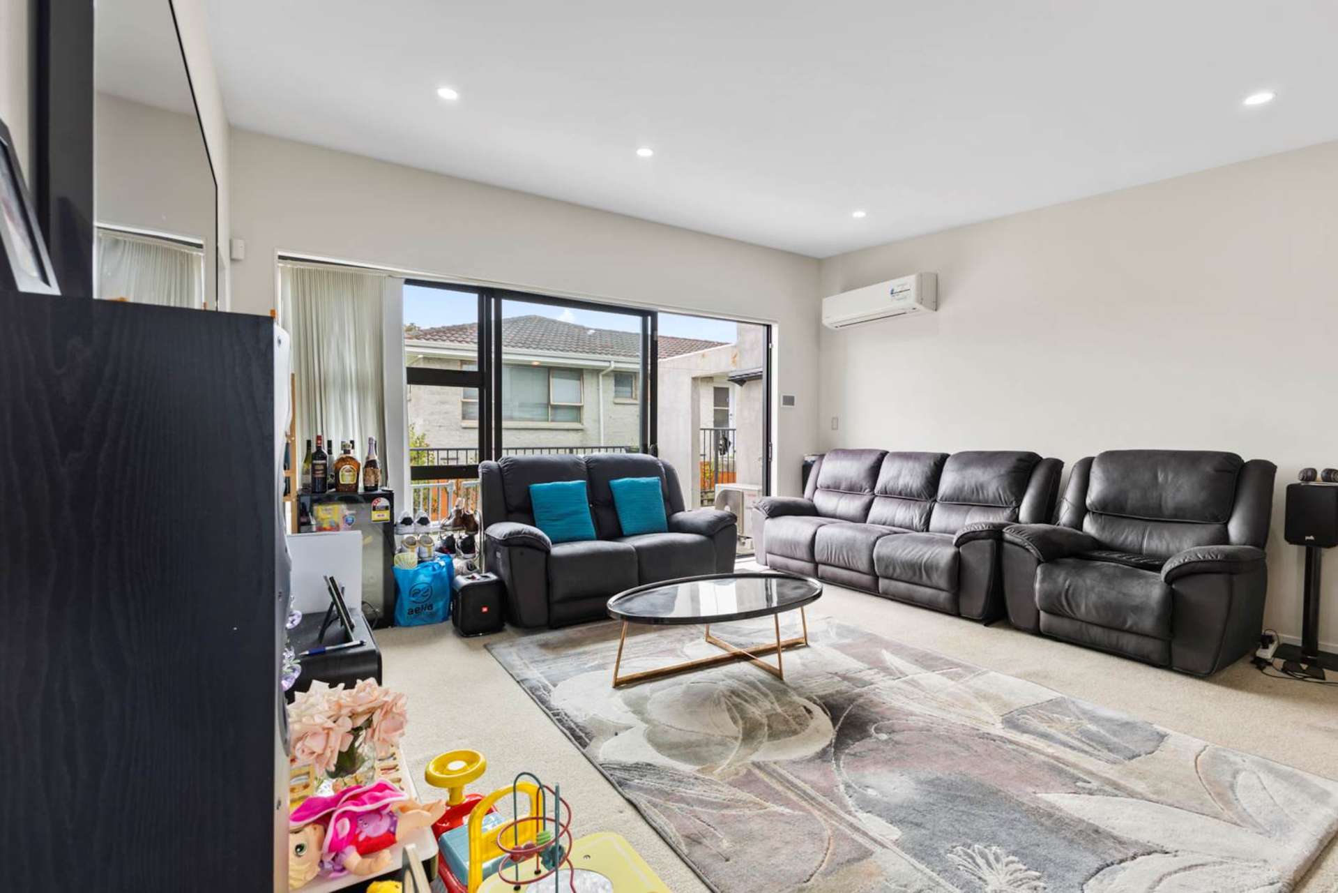 10/15 Wyllie Road Papatoetoe_0