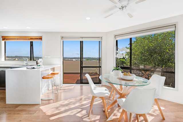 35 Black Teal Close Unsworth Heights_3