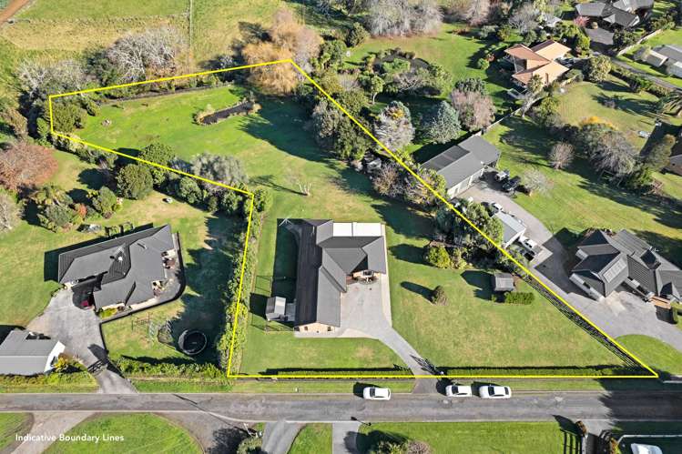 27 Awaroa Stream Drive Waiuku_21