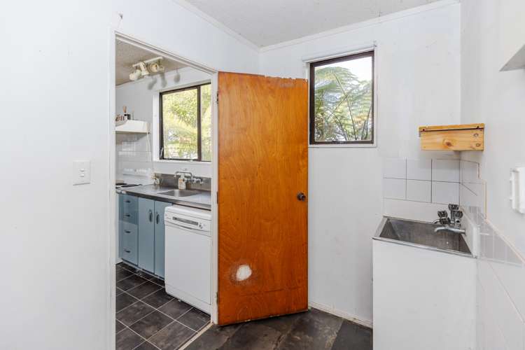 12b Saxbys Road Glenview_7