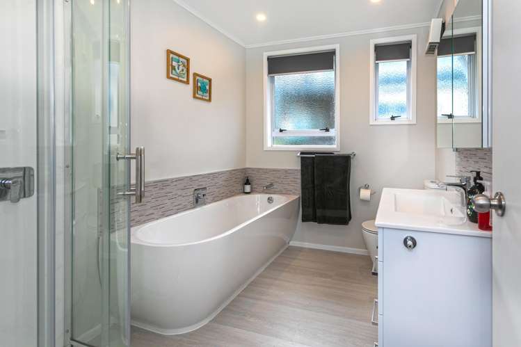19 Eames Crescent Te Mata_12