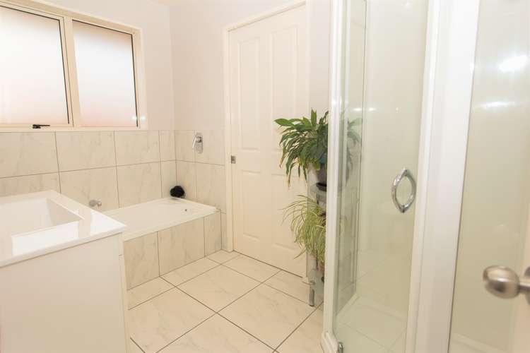 67 Mauger Drive Heathcote Valley_18