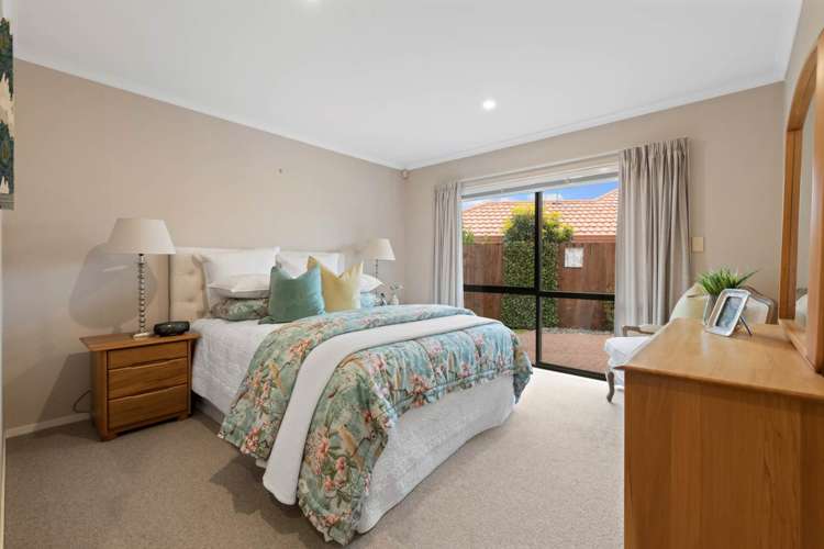 5 Newinn Crescent East Tamaki Heights_8